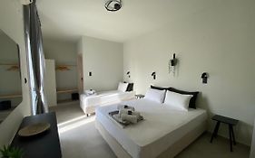 Mellow Paros